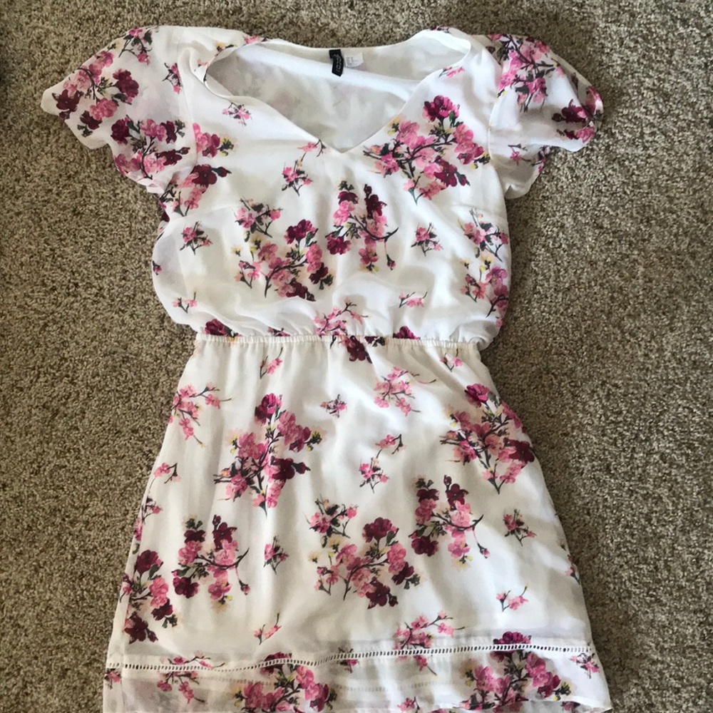 Shortsleeve dress